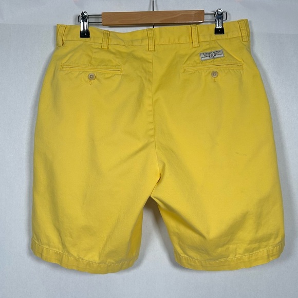 Ralph Lauren Yellow Flat Front Men's Shorts Size 34 - Picture 2 of 10